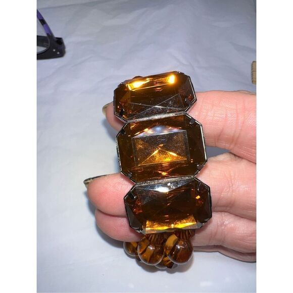 Double Row Faux amber Colored Bead Focal Bracelet - Picture 6 of 8